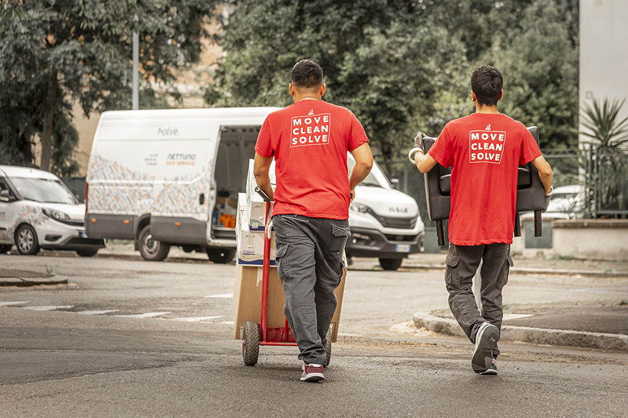 Facchinaggio e Carico e Scarico Merci Bologna e Provincia Nettuno Eco Service